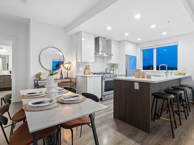 412-1496 Charlotte Road, North Vancouver, BC, V7J 0C9 - 8