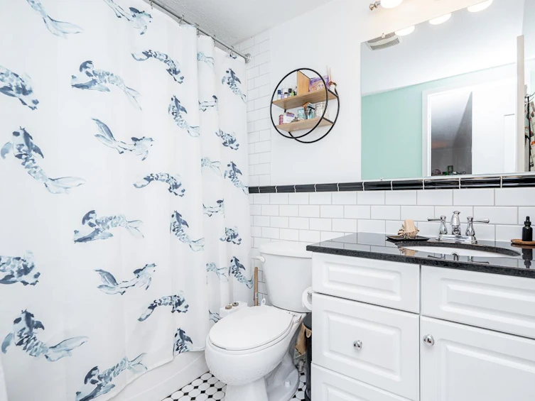218-1422 East 3rd Avenue, Vancouver, BC, V5N 5R5 - 11