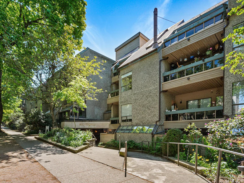 411 - 1500 Pendrell Street, Vancouver BC V6G 3A5