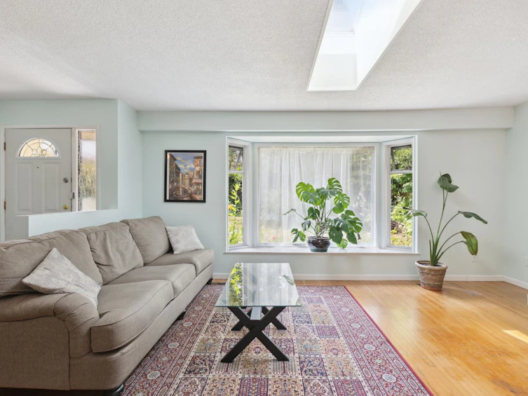 2166 Mountain Highway, North Vancouver, BC, V7J 2M9 - 9