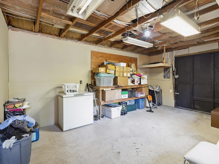 2166 Mountain Highway, North Vancouver, BC, V7J 2M9 - 29