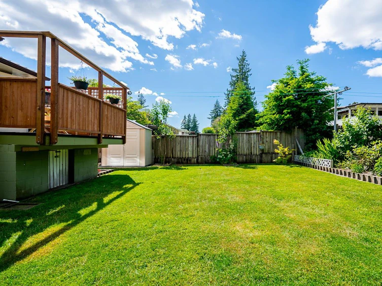 2477 Tolmie Avenue, Coquitlam, BC, V3K 3E6 - 35