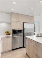 1502 680 Seylynn Crescent