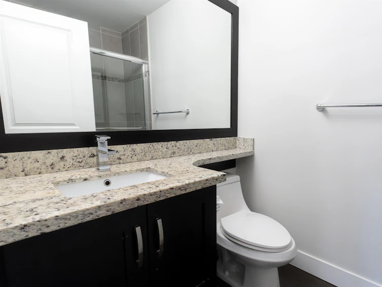 85-6383 140, Surrey, BC, V3W 0E9 - 11