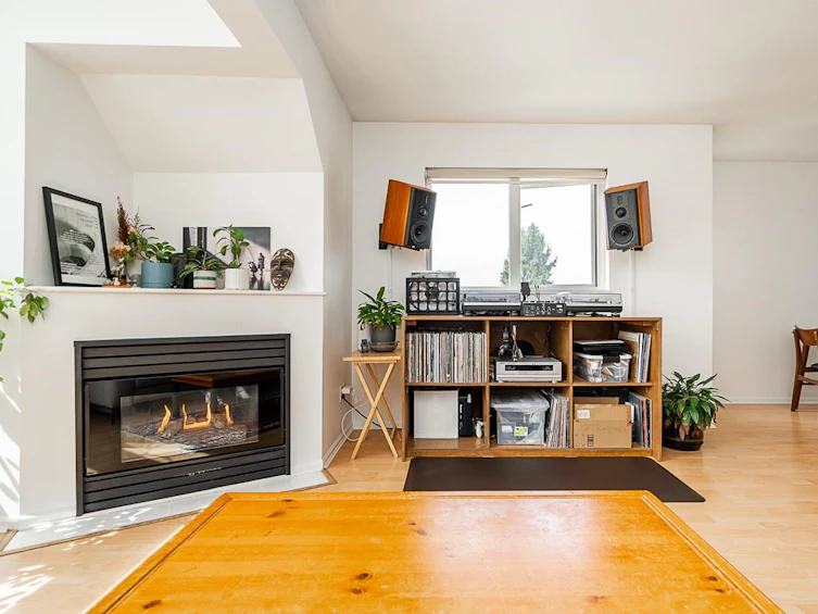 406-1623 East 2nd Avenue, Vancouver, BC, V5N 1E1 - 8