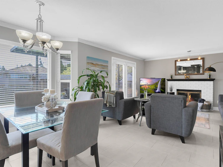 14272 70 Avenue, Surrey, BC, V3W 0P4 - 13