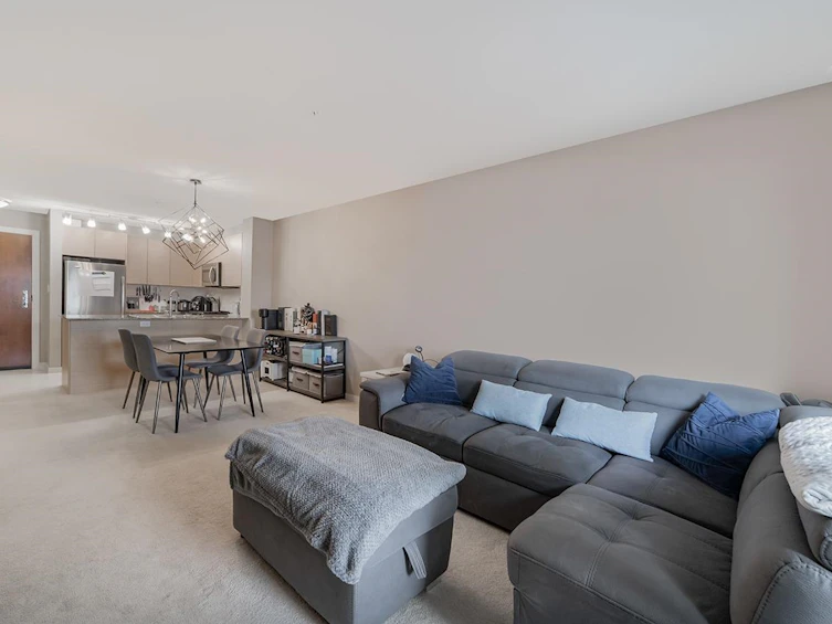 206-5885 Irmin Street, Burnaby, BC, V5J 0C2 - 9