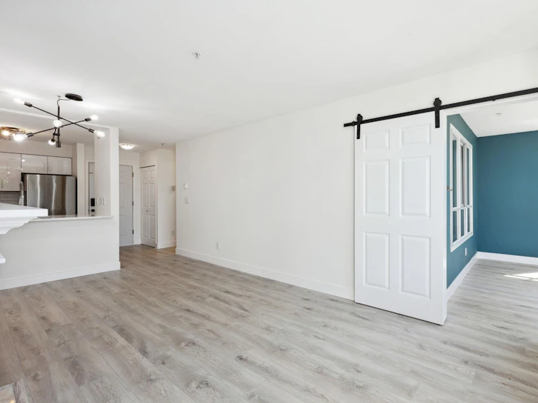 209-855 West 16th Street, North Vancouver, BC, V7P 1R2 - 12