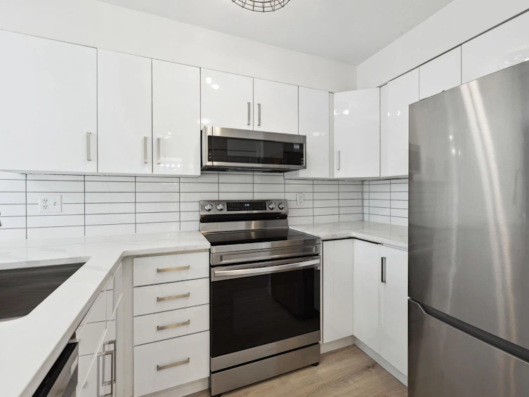 209-855 West 16th Street, North Vancouver, BC, V7P 1R2 - 19