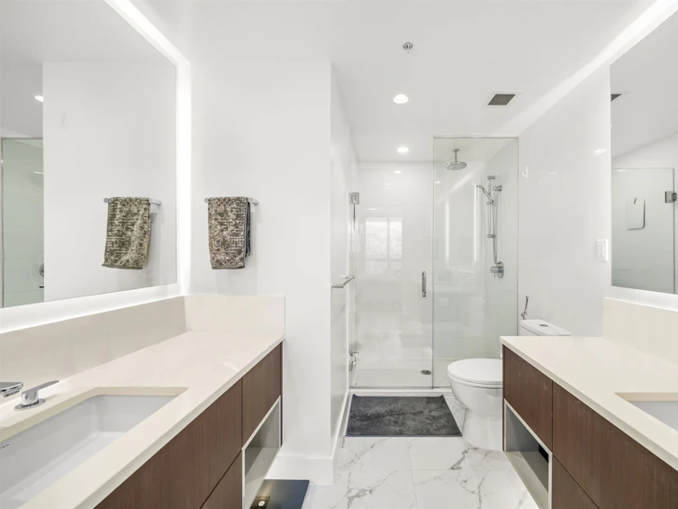 1007-1632 Lions Gate Lane, North Vancouver, BC, V7P 0E2 - 4