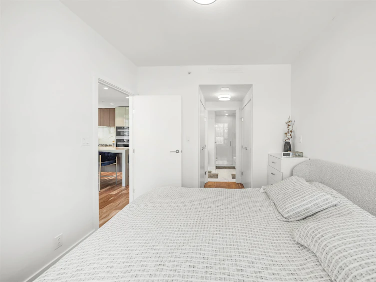 1007-1632 Lions Gate Lane, North Vancouver, BC, V7P 0E2 - 5