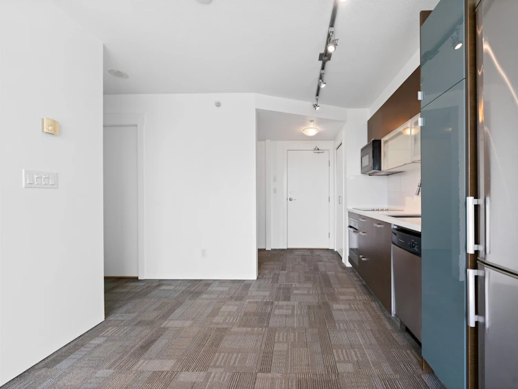 1506-13380 108, Surrey, BC, V3T 0E7 - 8