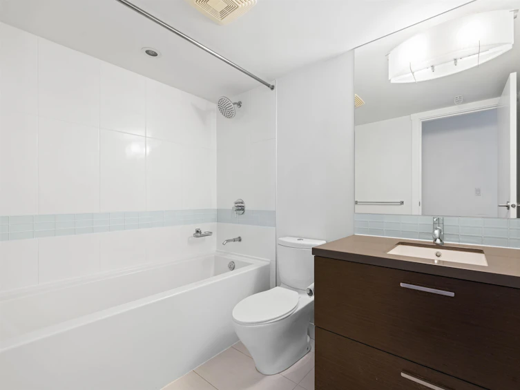 1506-13380 108, Surrey, BC, V3T 0E7 - 16