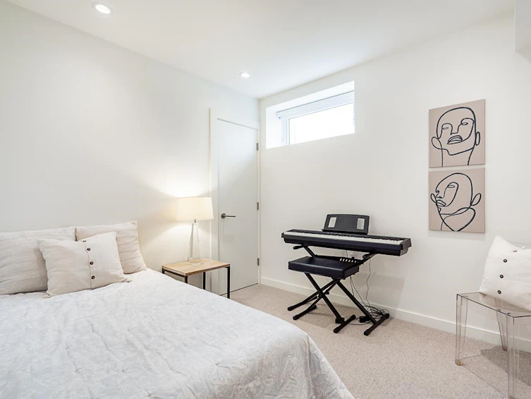 785 West 20th Avenue, Vancouver, BC, V5Z 1Y2 - 27