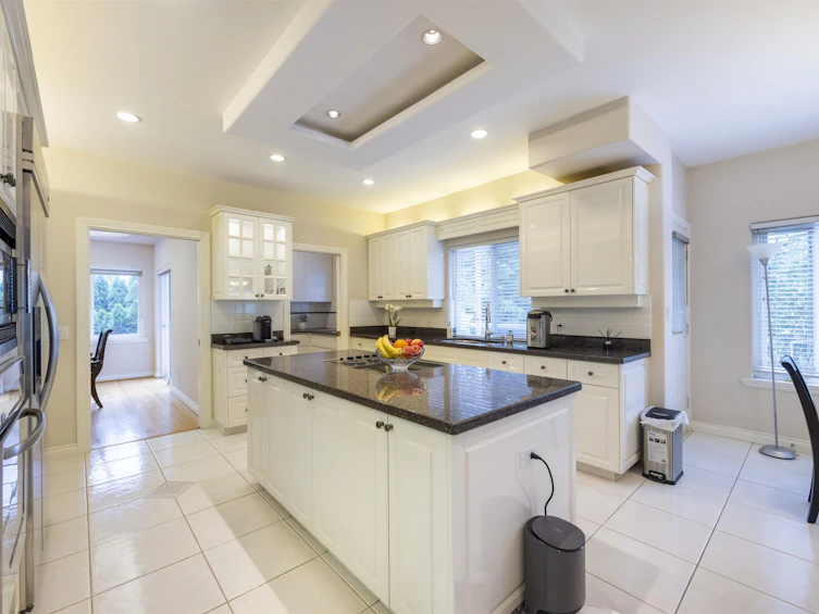 1939 Woolwich Avenue, Burnaby, BC, V5B 4A2 - 10