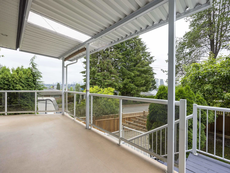 1939 Woolwich Avenue, Burnaby, BC, V5B 4A2 - 25