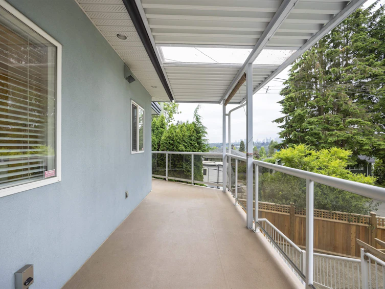 1939 Woolwich Avenue, Burnaby, BC, V5B 4A2 - 26
