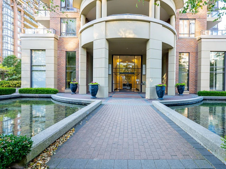 1402-6833 Station Hill Drive, Burnaby, BC, V3N 5E1 - 3