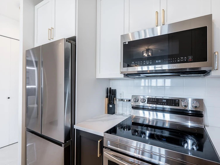 1402-6833 Station Hill Drive, Burnaby, BC, V3N 5E1 - 16