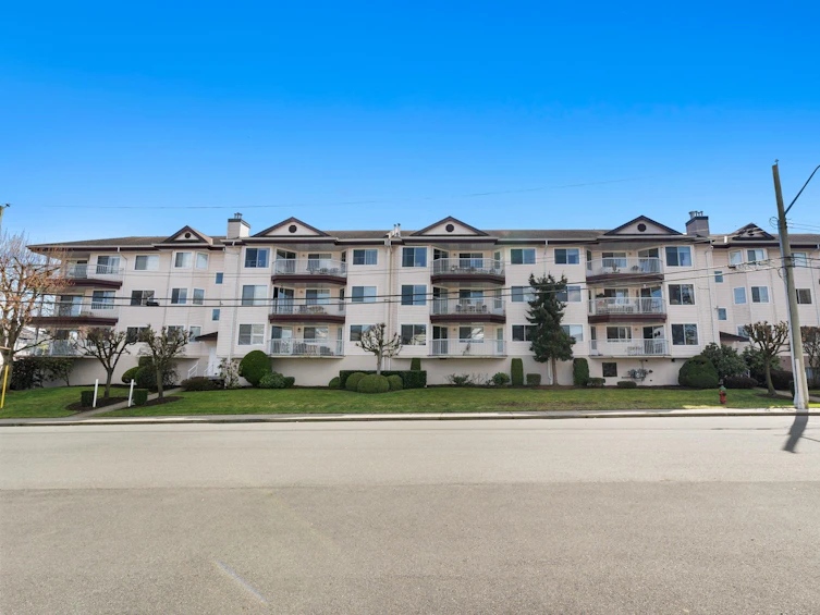 303-2450 Church, Abbotsford, BC, V2T 3J7 - 4