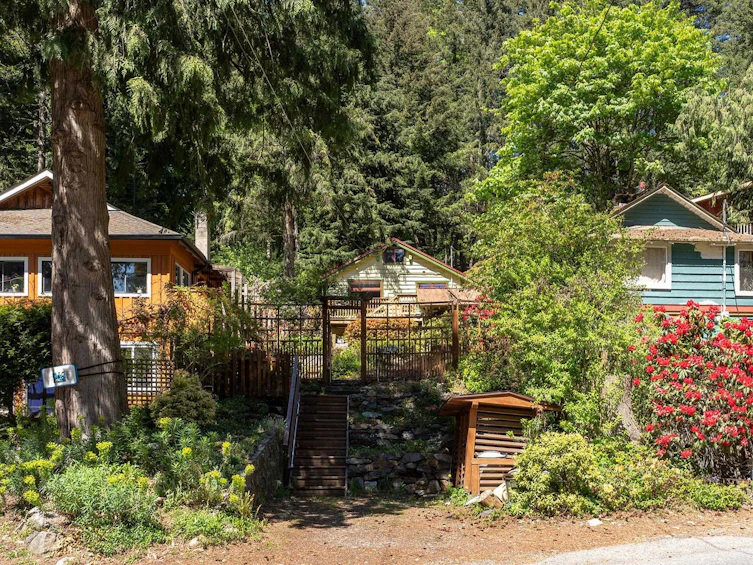 1144 Miller Road, Bowen Island, BC, V0N 1G1 - 4