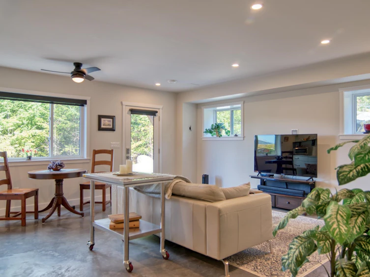 13595 Sakinaw Drive, Pender Harbour Egmont, BC, V0N 1S1 - 32