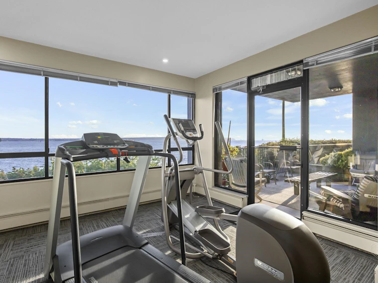 302-1930 Bellevue Avenue, West Vancouver, BC, V7V 1B5 - 30