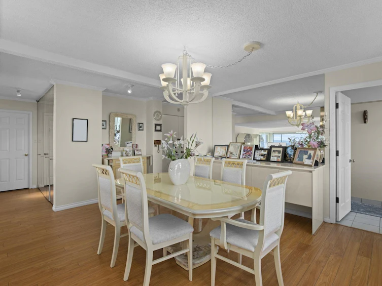 302-1930 Bellevue Avenue, West Vancouver, BC, V7V 1B5 - 8