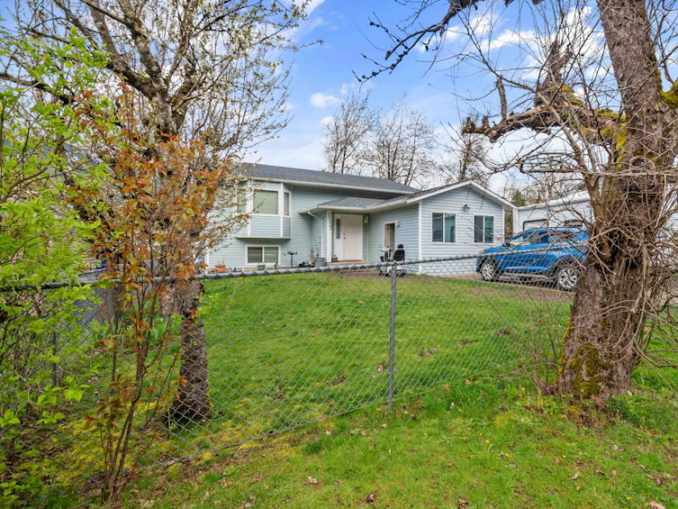 555 Fort Street, Hope, BC, V0X 1L0 - 7
