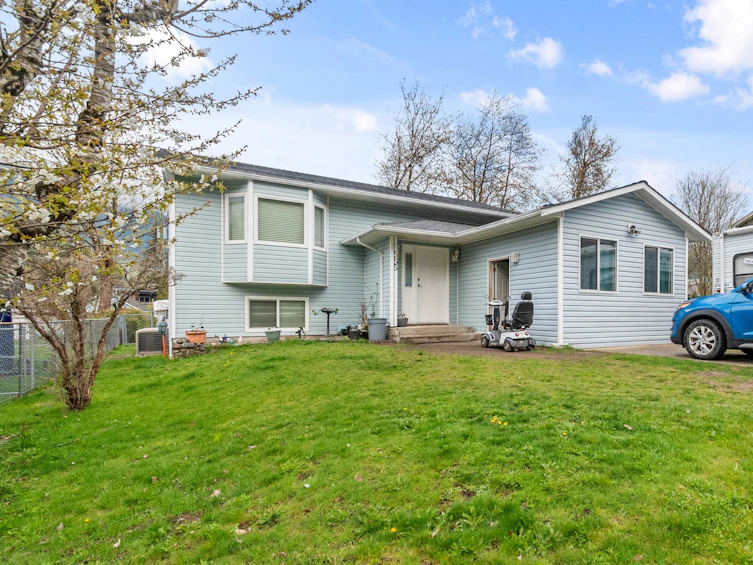 555 Fort Street, Hope, BC, V0X 1L0 - 3