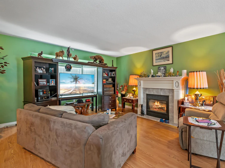 555 Fort Street, Hope, BC, V0X 1L0 - 10