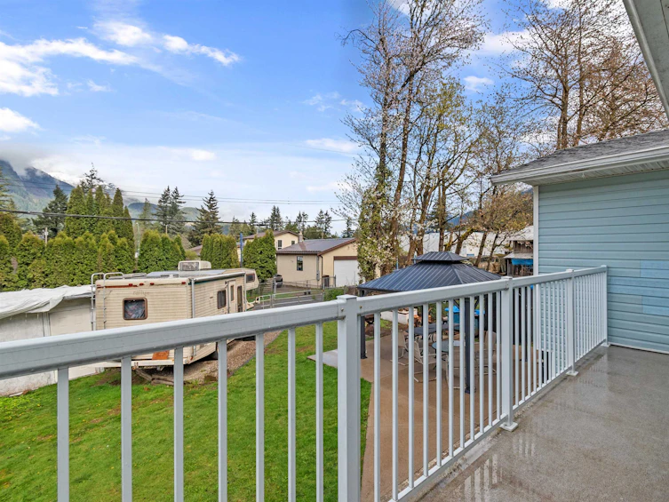 555 Fort Street, Hope, BC, V0X 1L0 - 22