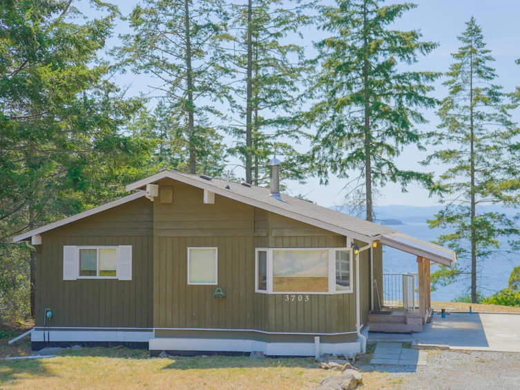 3703 Rope Road, Pender Island, BC, V0N 2M0 - 5