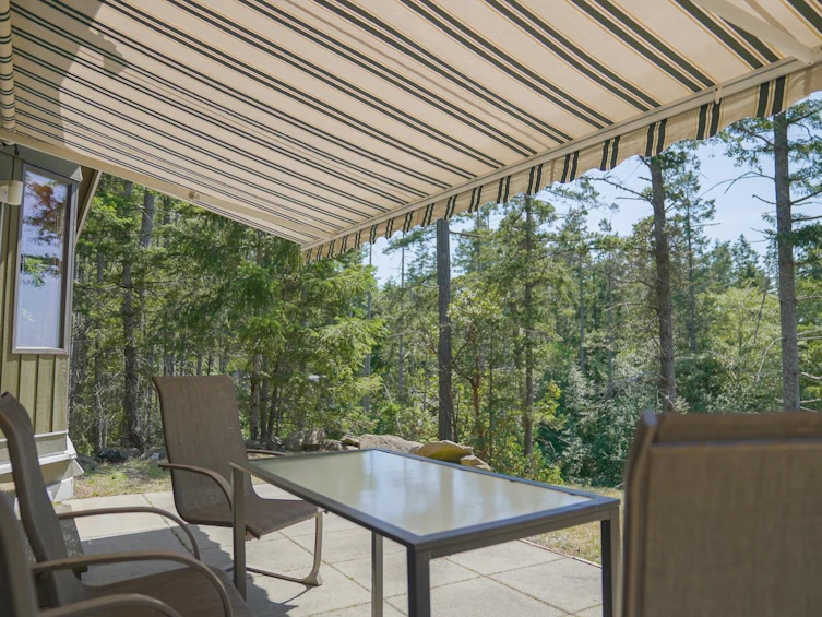 3703 Rope Road, Pender Island, BC, V0N 2M0 - 7