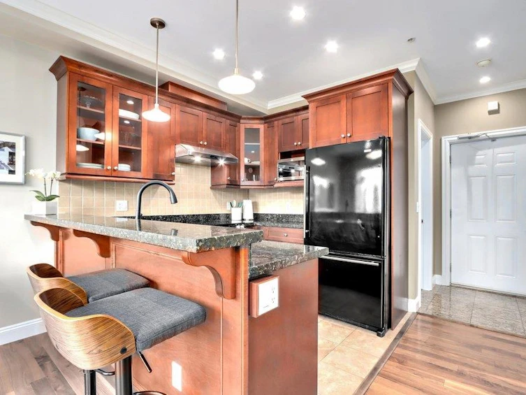 202-75 N Renfrew Street, Vancouver, BC, V5K 3N6 - 17