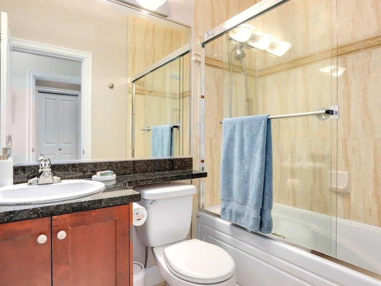 202-75 N Renfrew Street, Vancouver, BC, V5K 3N6 - 25