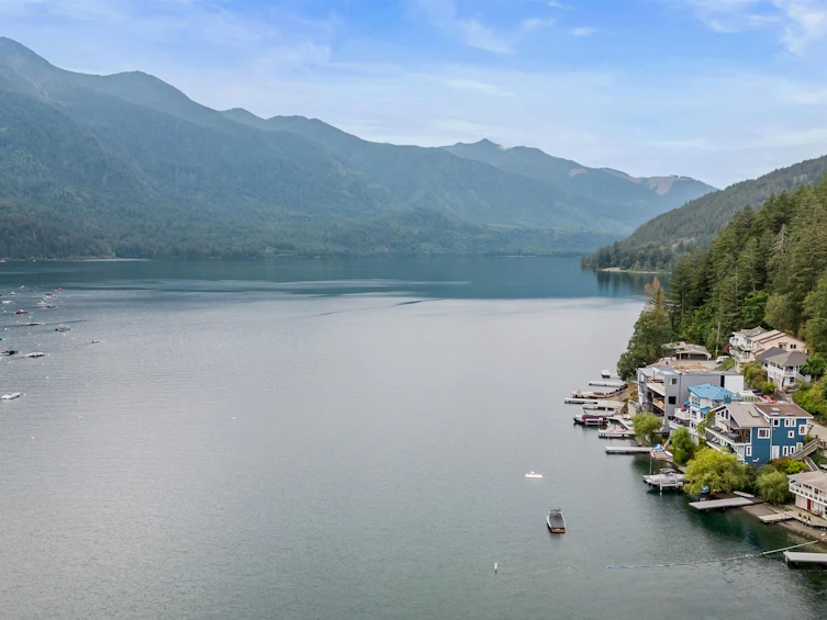36 Lakeshore Drive, Cultus Lake, BC, V2R 5A1 - 26