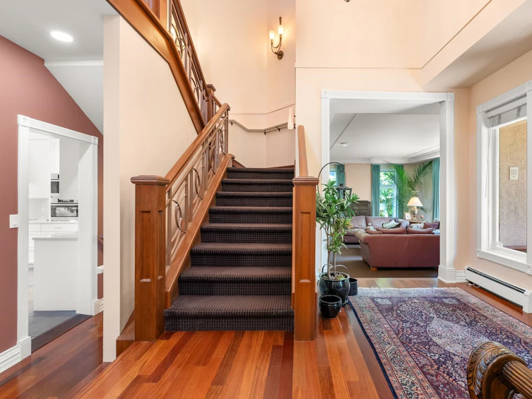 2221 West 34th Avenue, Vancouver, BC, V6M 1G5 - 6