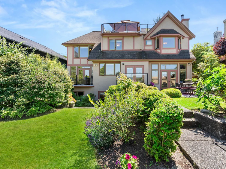 2221 West 34th Avenue, Vancouver, BC, V6M 1G5 - 33