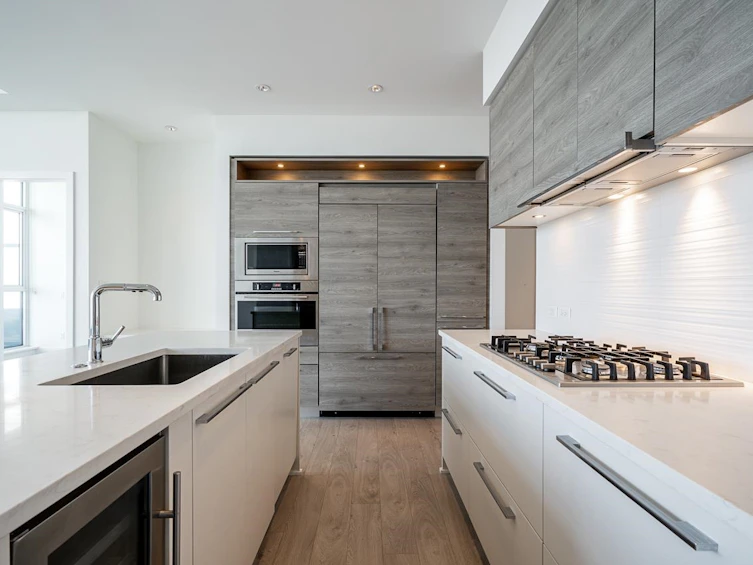 3202-7388 Kingsway, Burnaby, BC, V3N 0G9 - 6