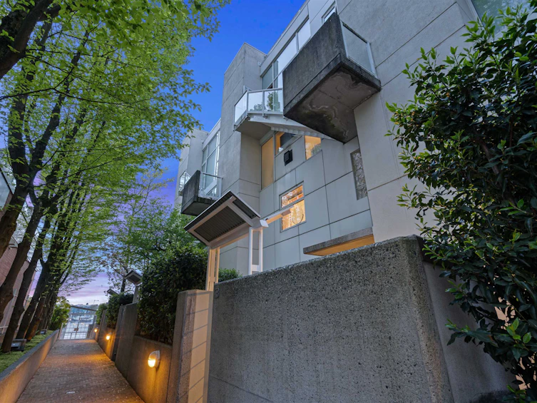 D3-988 Beach Avenue, Vancouver, BC, V6Z 2N9 - 31
