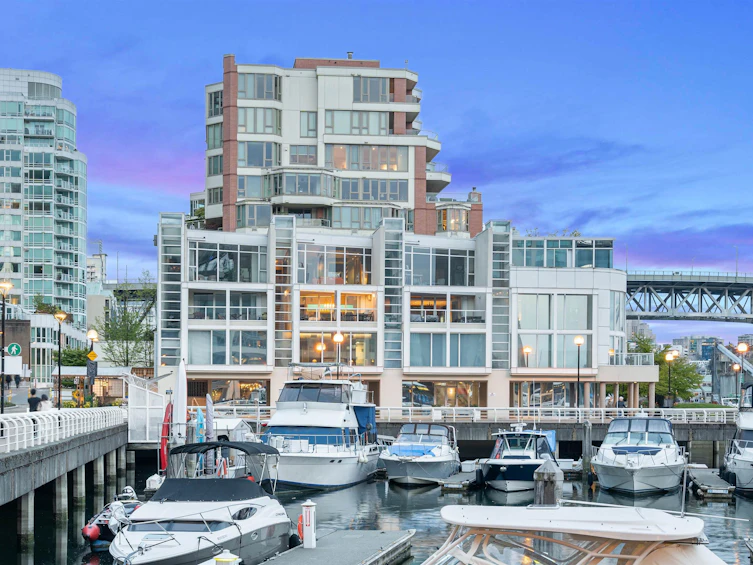 D3-988 Beach Avenue, Vancouver, BC, V6Z 2N9 - 33