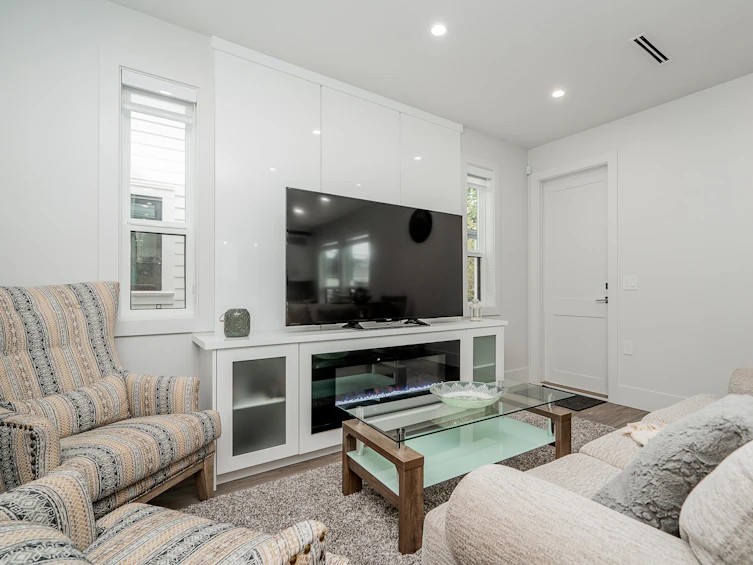 11120 84 Avenue, Delta, BC, V4C 2L7 - 6