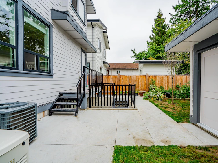 11120 84 Avenue, Delta, BC, V4C 2L7 - 32