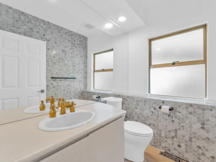 4809 Northwood Place, West Vancouver, BC, V7S 3C5 - 15
