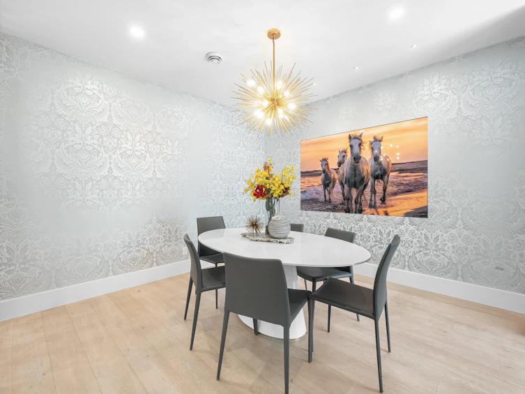 919 E 4th Street, North Vancouver, BC, V7L 1K3 - 9