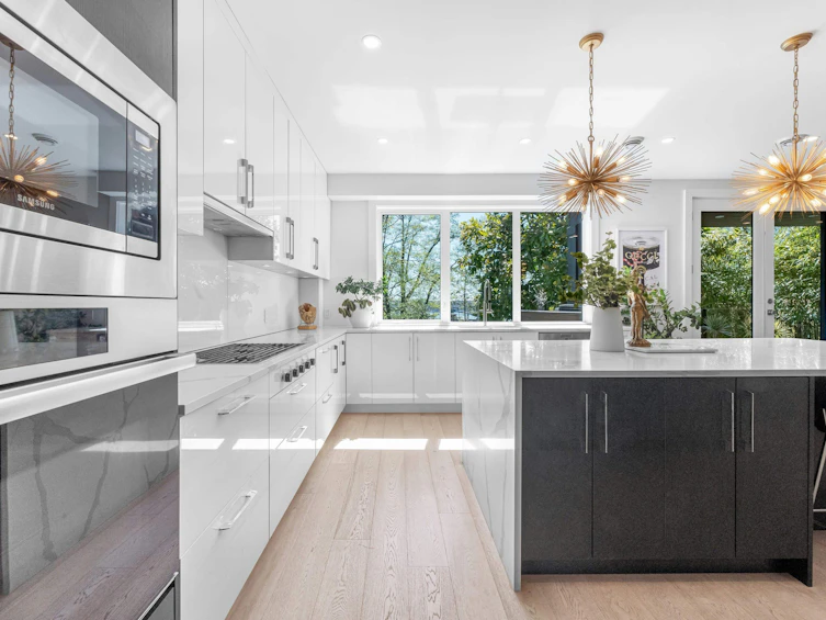 919 E 4th Street, North Vancouver, BC, V7L 1K3 - 10