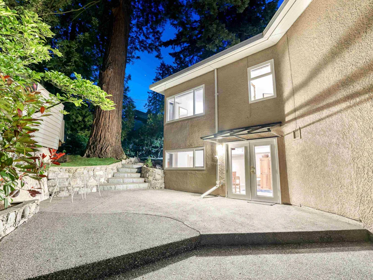 4184 Rose Crescent, West Vancouver, BC, V7V 2N8 - 40