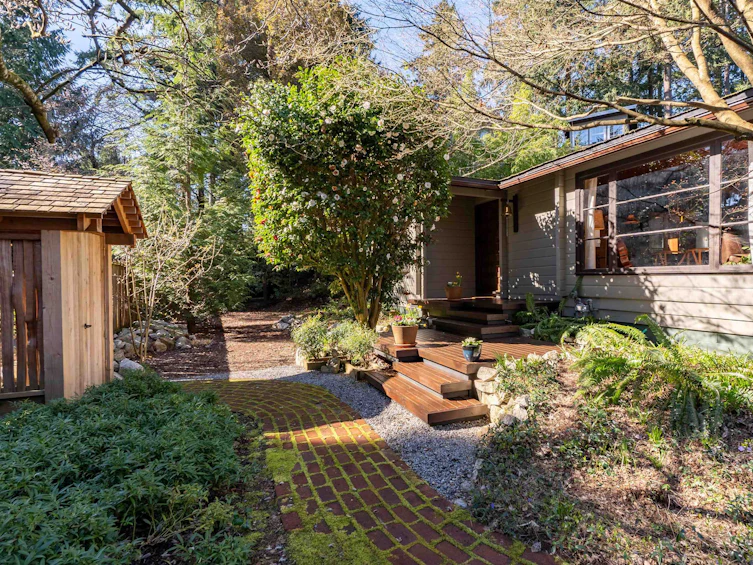 5817 Eagle Island, West Vancouver, BC, V7W 1V6 - 2
