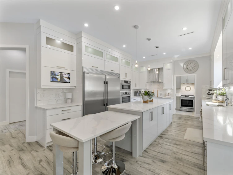 7954 Lakefield Drive, Burnaby, BC, V5E 3W8 - 7
